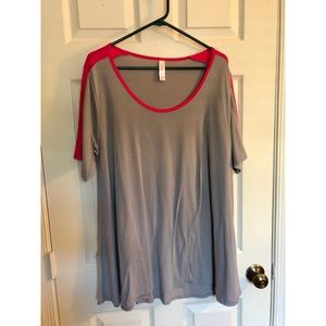 LulaRoe Perfect T